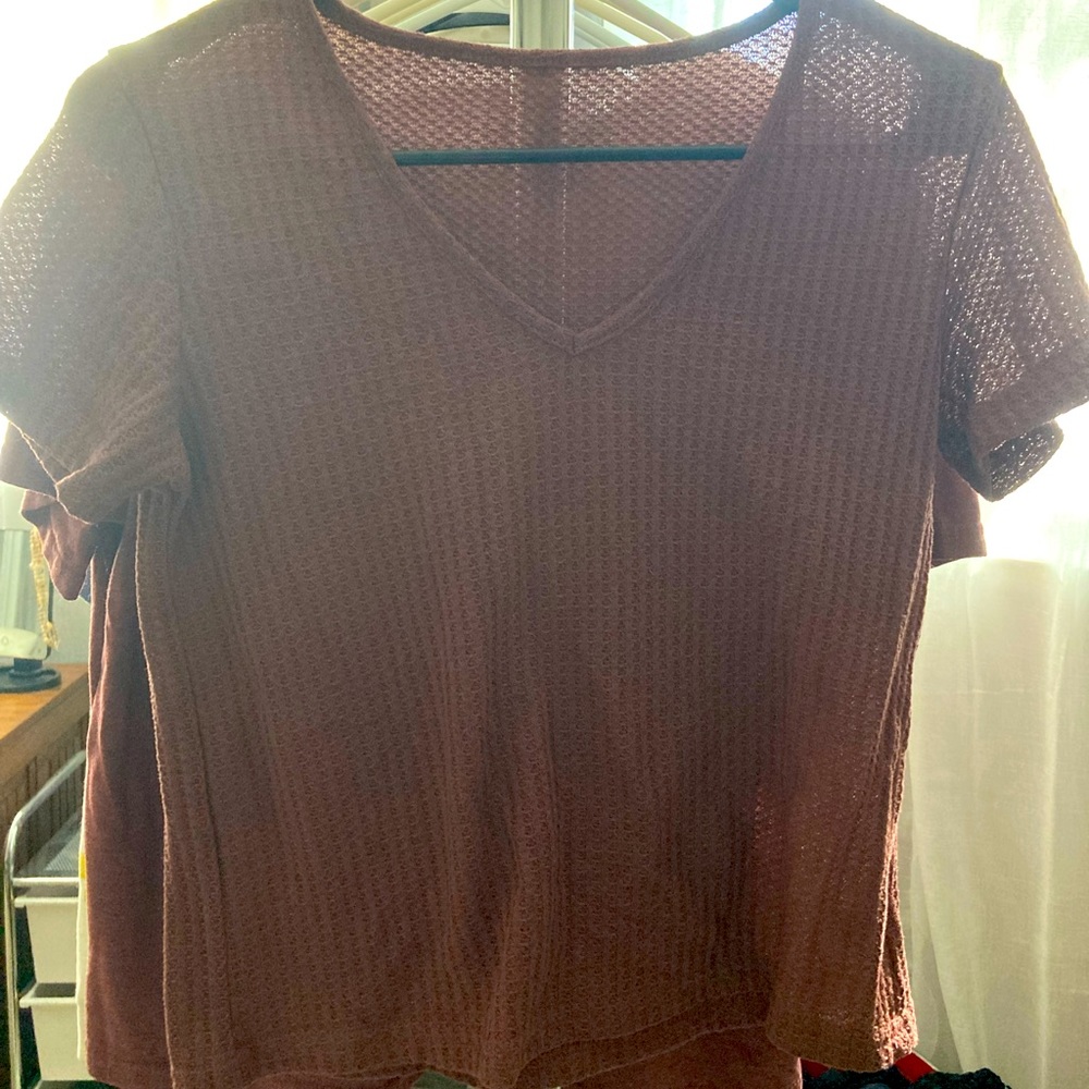 Size xs mauve colored shein shirt.